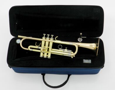 Trąbka Getzen 400 Series U.S.A. Futerał + Ustnik DR26-061