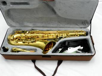Saksofon tenorowy Leon Instruments Nowy (N015)