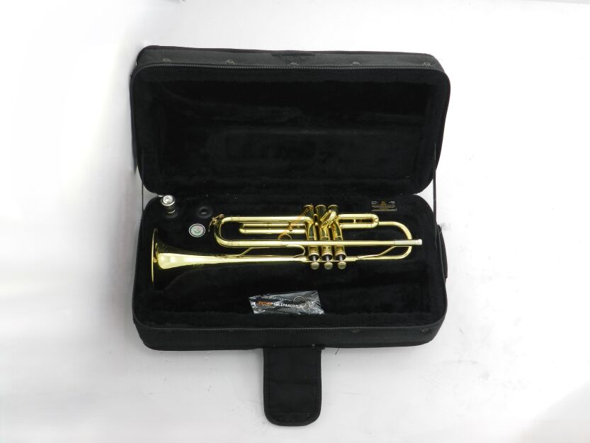 Trąbka Amati ATR 211 Po przeglądzie technicznym DR26-021