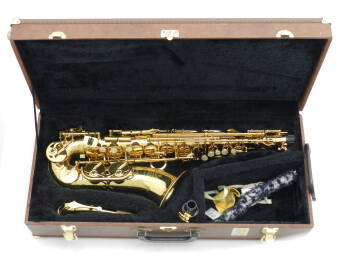 Saksofon altowy B&S series 1000 Futerał+Ustnik DR22-102