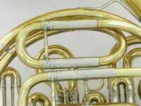 Waltornia B/F Belltone Po przeglądzie Futerał + Ustnik DR24-174 - 23