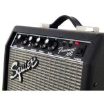 Zestaw startowy do gitary elektrycznej Squier Sonic Stratocaster Pack BK - 12