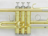 Trąbka Bb Yamaha YTR-2320E Made in Japan DR26-025 - 6