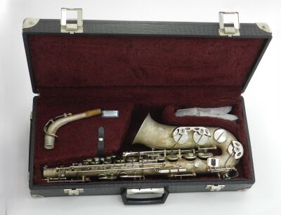 Saksofon altowy Ida Maria Grassi professional 2000. Po kapitalnym remoncie DR19-073