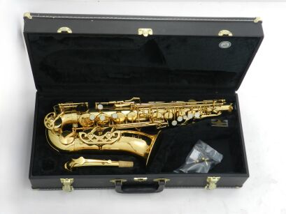 Saksofon altowy Evette Buffet Crampon Futerał + Ustnik DR25-111