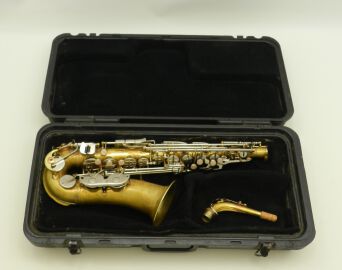 Saksofon altowy Elkhart Armstrong Po remoncie kapitalnym DR19-421