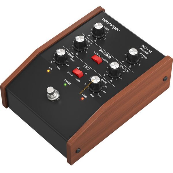 Efekt do gitary elektrycznej, basu i syntezatora Behringer BM-13 Phaser