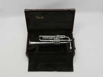 Trąbka Bb Vincent Bach Stradivarius model 37 DR24-088