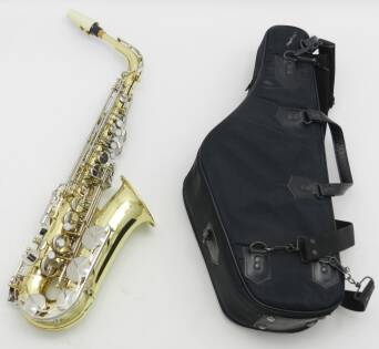 Saksofon altowy Yamaha YAS-23 Made in Japan DR22-246
